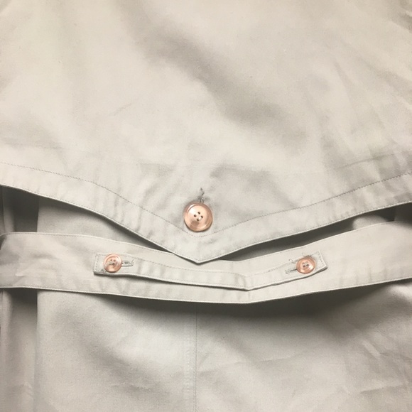 New York Harbor Trench Coat - Picture 7 of 8